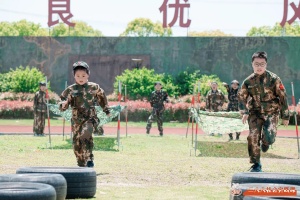 軍營初體驗，成長新蛻變——蘇州三六六暑期軍事夏令營火熱招募！