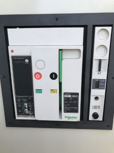 蘇州施耐德接觸器回收 廢舊斷路器回收價格表